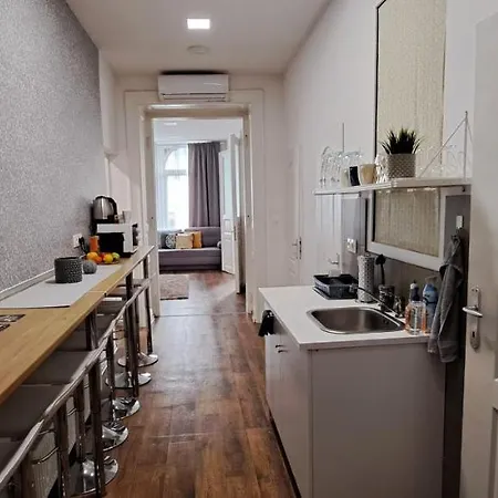 Pina Colada In The Party District Apartment Budapest