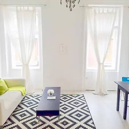 Bright And Cozy - Center Budapest