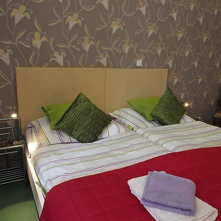 Guestrooms Budapest