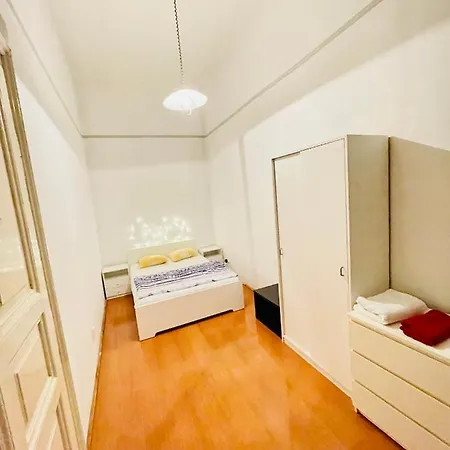 Casa Nora Liszt Ferenc Ter Apartman *