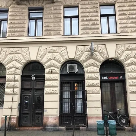 Nocleg ze śniadaniem 7dab Huszar Contactless Self Check-in