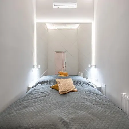 Apartament Premium Art Deco At Broadway // 4bdr & 3br Budapeszt