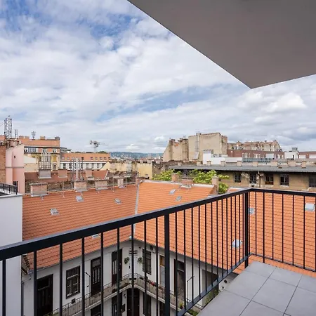 Apartment Rose Garden Budapest