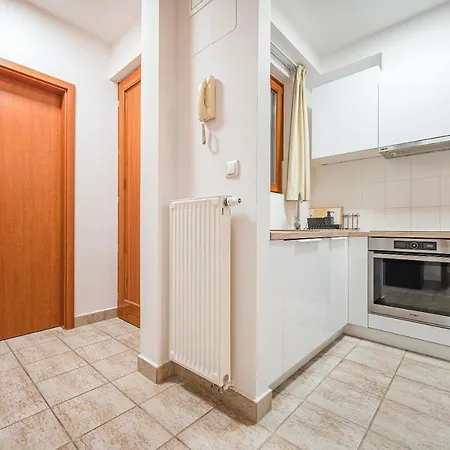 Apartament Modern With Garage Budapesta