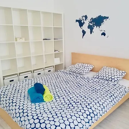 Apartment Bright And Cozy - Center Budapest