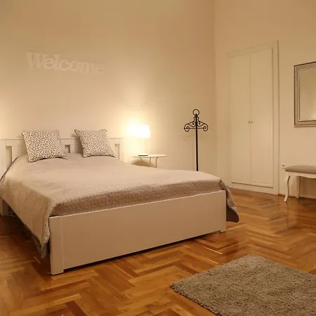 Apartment - Heart Of