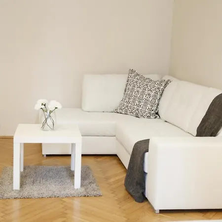 - Heart Of Apartment *