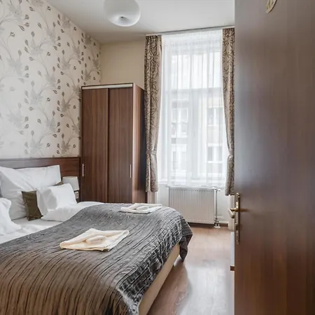 Hotel Elit Boutique Rooms- Location by bqa Budapeste