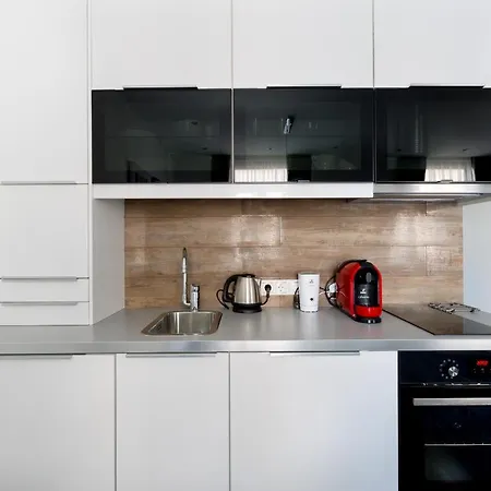 Square 2 Bedrooms - Michaelides Voeroesmarty Square Residences Boedapest
