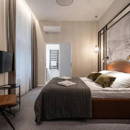 Hotel Astoria Boutique Suites- Location By Bqa *