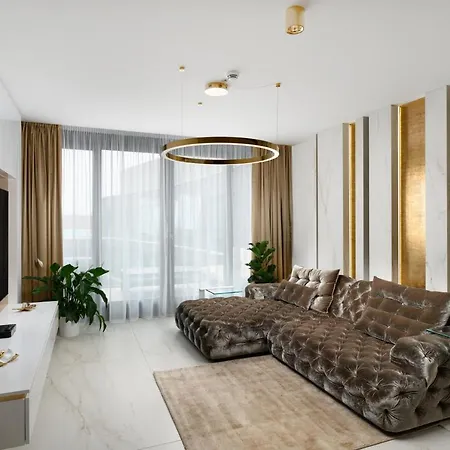 Emerald Downtown Luxury By Continental Group 2*