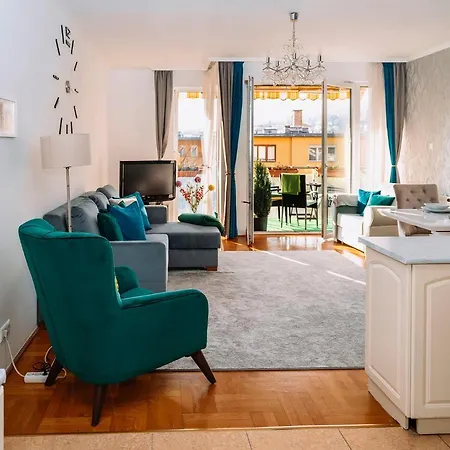 Rossalini With Free Parking Apartment Budapest
