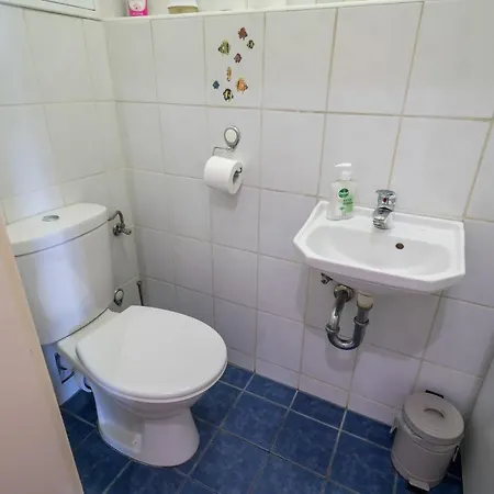 Santos 1214 Apartment