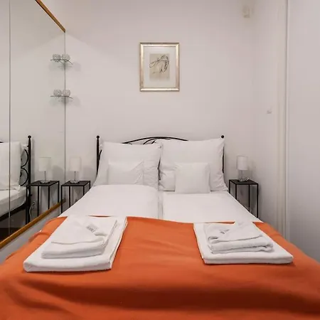 Apartment Mirage Monte Budapest