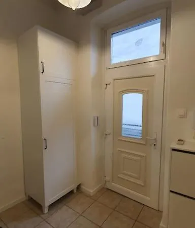 Apartment Violet With Air Condition *