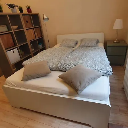 Wesseleny Near Synagogue With Ac After Renovation Apartment *