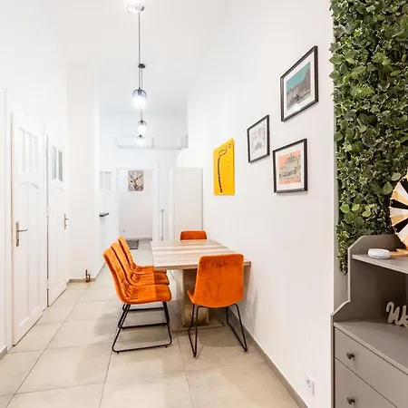 Spacious Premium By Buda Castle District Lägenhet