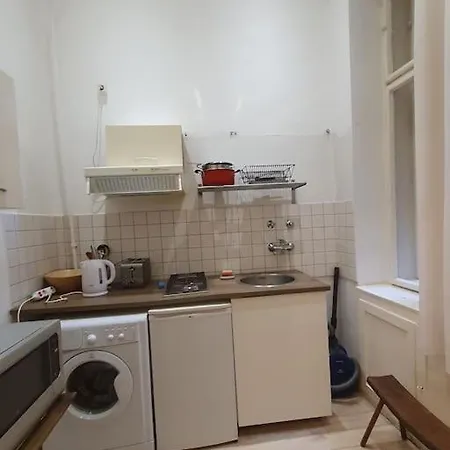 Apartment Wesseleny Near Synagogue With Ac After Renovation *