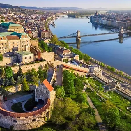 New, 195 Sqm, Full Center Of Budapest
