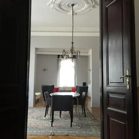 New, 195 Sqm, Full Center Of Apartment
