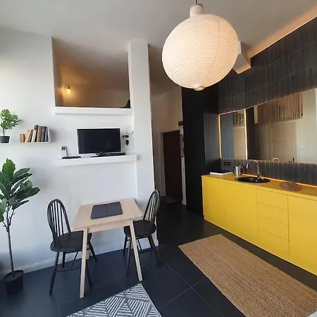 Beauty On The Rooftop With Ac And Rooftop Terrace Apartmán