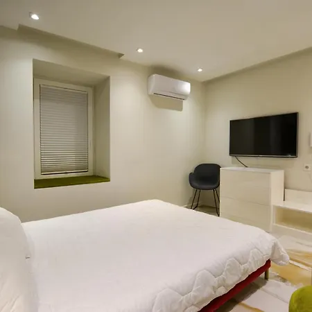Apartman Lion's Den Deluxe Studio