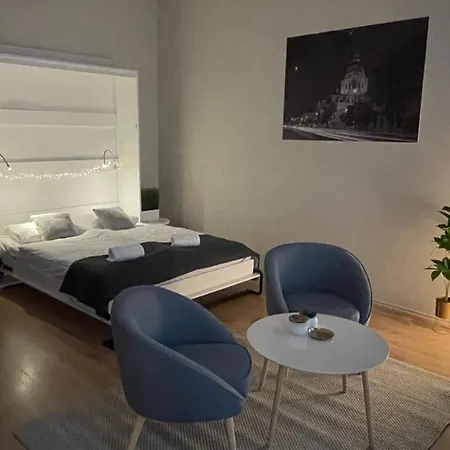 Urban Spirit 2 Apartment