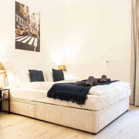 Momo Luxury Opera Apartman Budapest