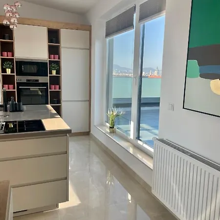 Apartment Centropolitan Penthouse #jacuzzi #freeparking
