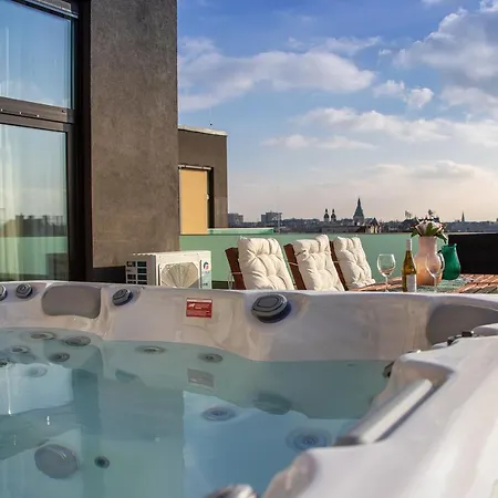 Centropolitan Penthouse #jacuzzi #freeparking