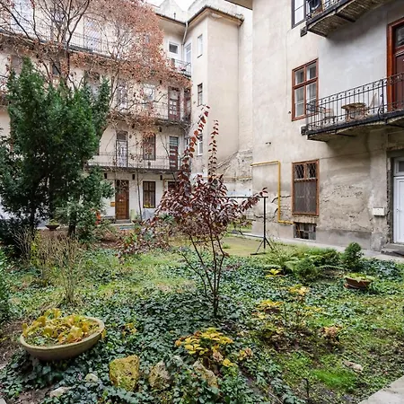 Apartment Goldenfeet Budapest