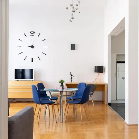 Apartament Sz9 Szent Istvan *