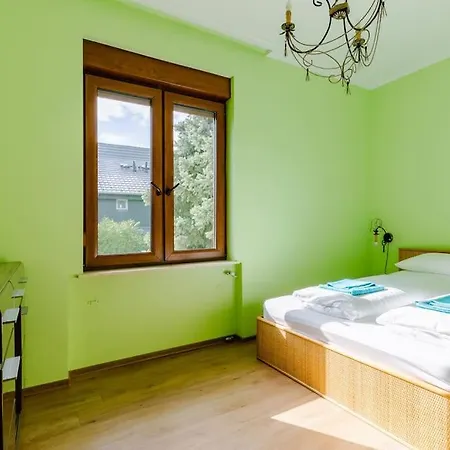 Apartment Deviza *