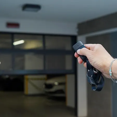 ~ Roof Terrace/ac/indoor Parking 아파트 부다페스트