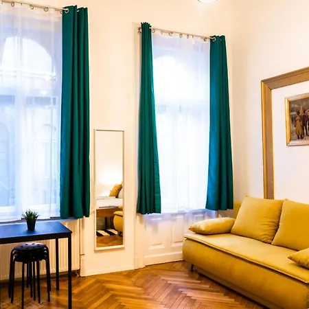 Palace Quarter Apartment Budapest