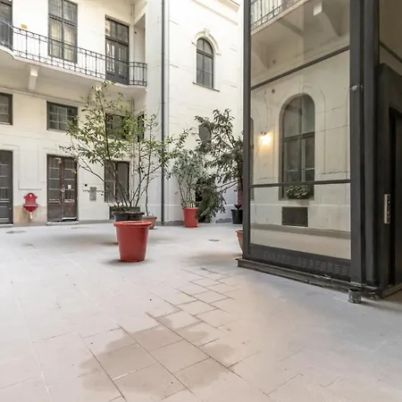 Friendly In The Center With 2bedrooms