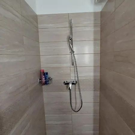 N&z Apartman Close To The Downtown Apartment Budapest