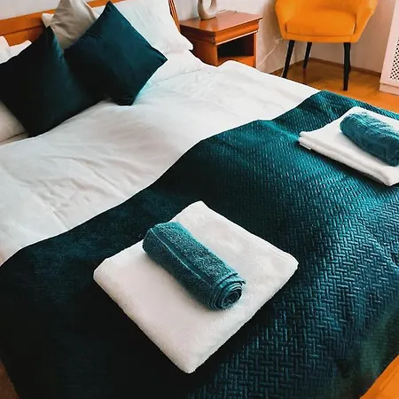 Rossalini With Free Parking Apartment Budapest