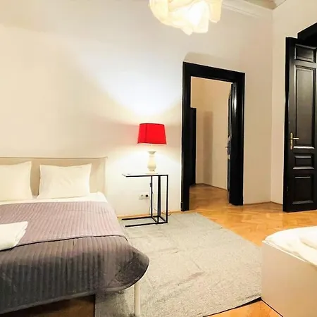 Apartment New, 195 Sqm, Full Center Of *