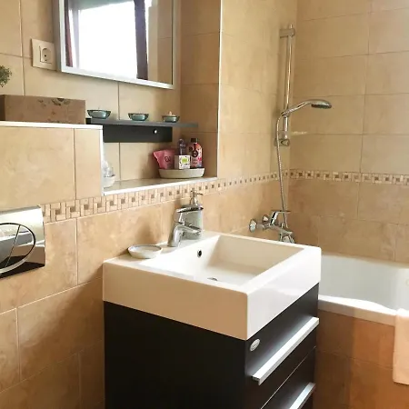 Madarhegy With Garden Buda Side Apartment