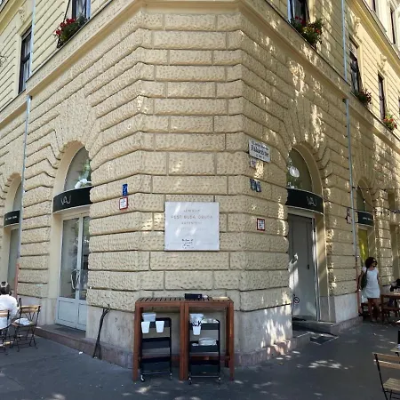 Sweet & Spicy - Brand New With Balcony Apartment *