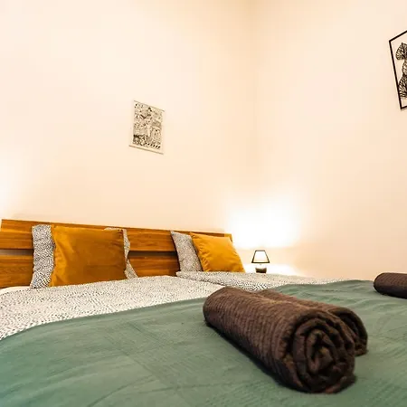 Apartment Palace Quarter *