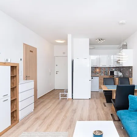 Waterfront By Urbanrent Apartment Budapest