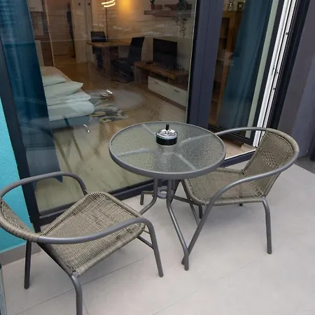 Waterfront By Urbanrent Apartment Budapest