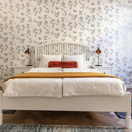 Friendly In The Center With 2bedrooms Apartment Budapest