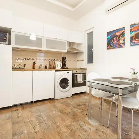 Apartment K13 Klauzal
