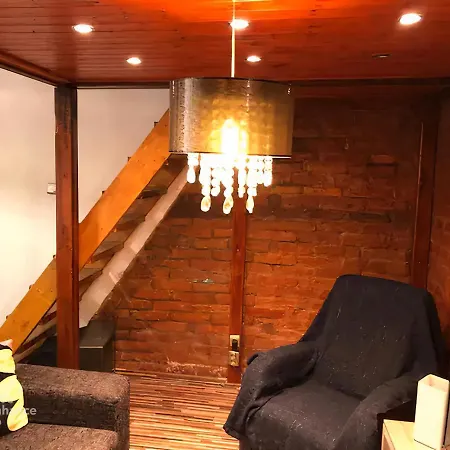 Modern Spacious In Center Apartament *