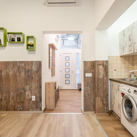 Apartment Silver Moon In The Center Budapest