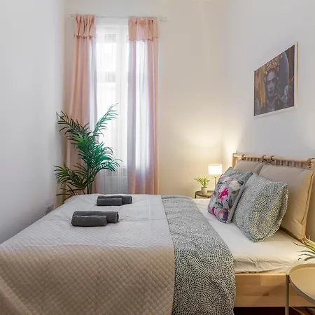 Apartment Gozdsu Downtown Cozy Vibe By Azg *