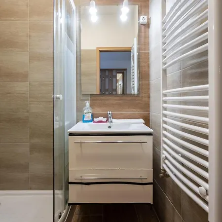 Silver Moon In The Center Apartment Budapest